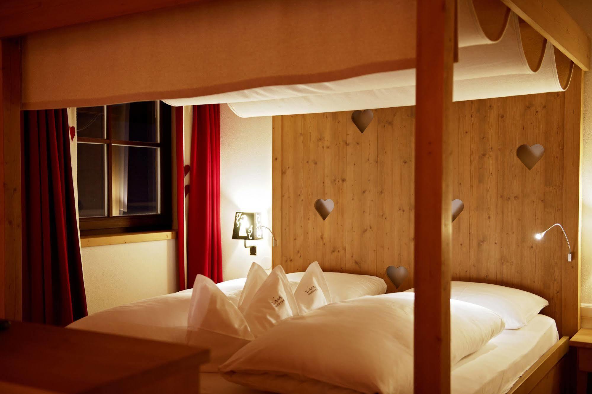 Zin Senfter Residence San Candido Eksteriør billede