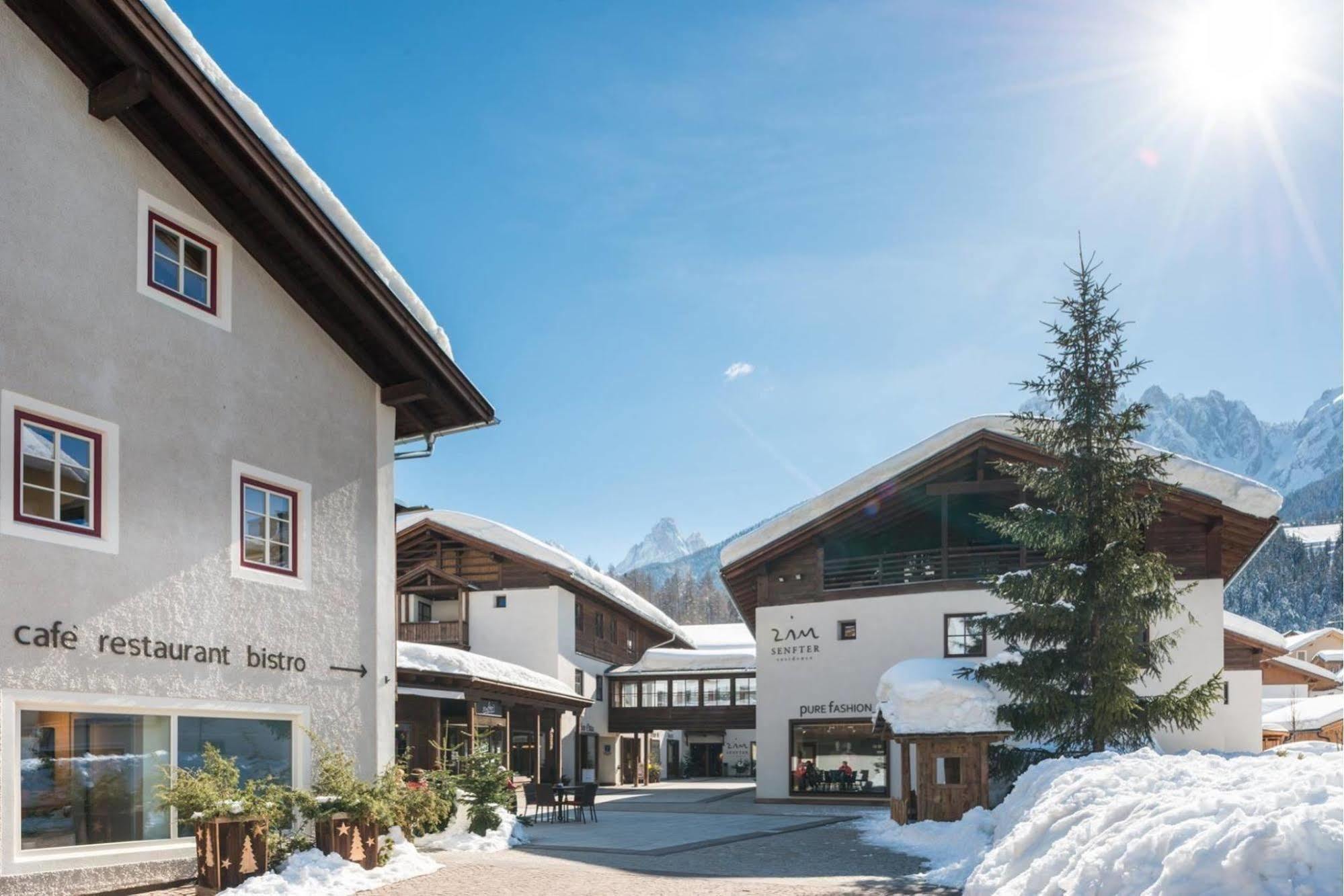 Zin Senfter Residence San Candido Eksteriør billede
